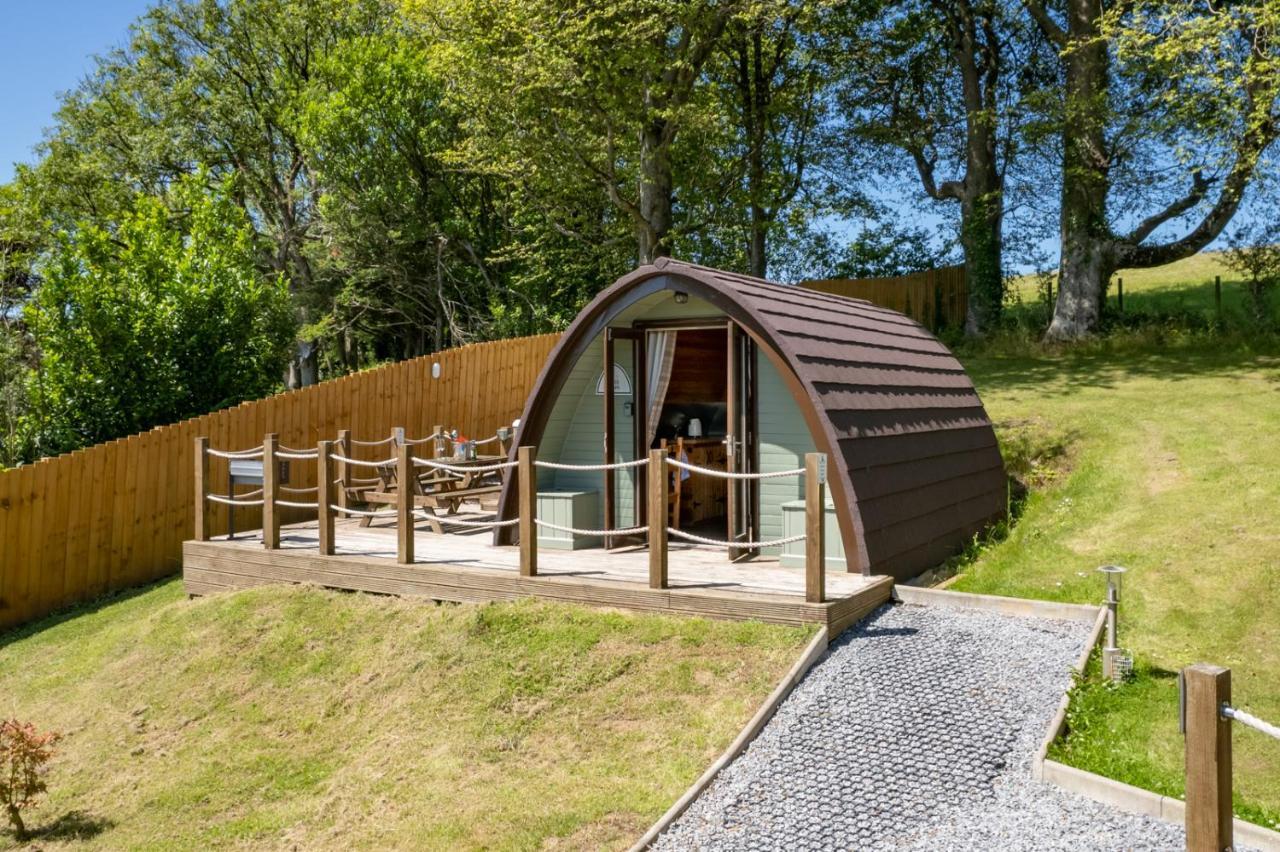 Pods At Broadway Villa Laugharne Exterior photo