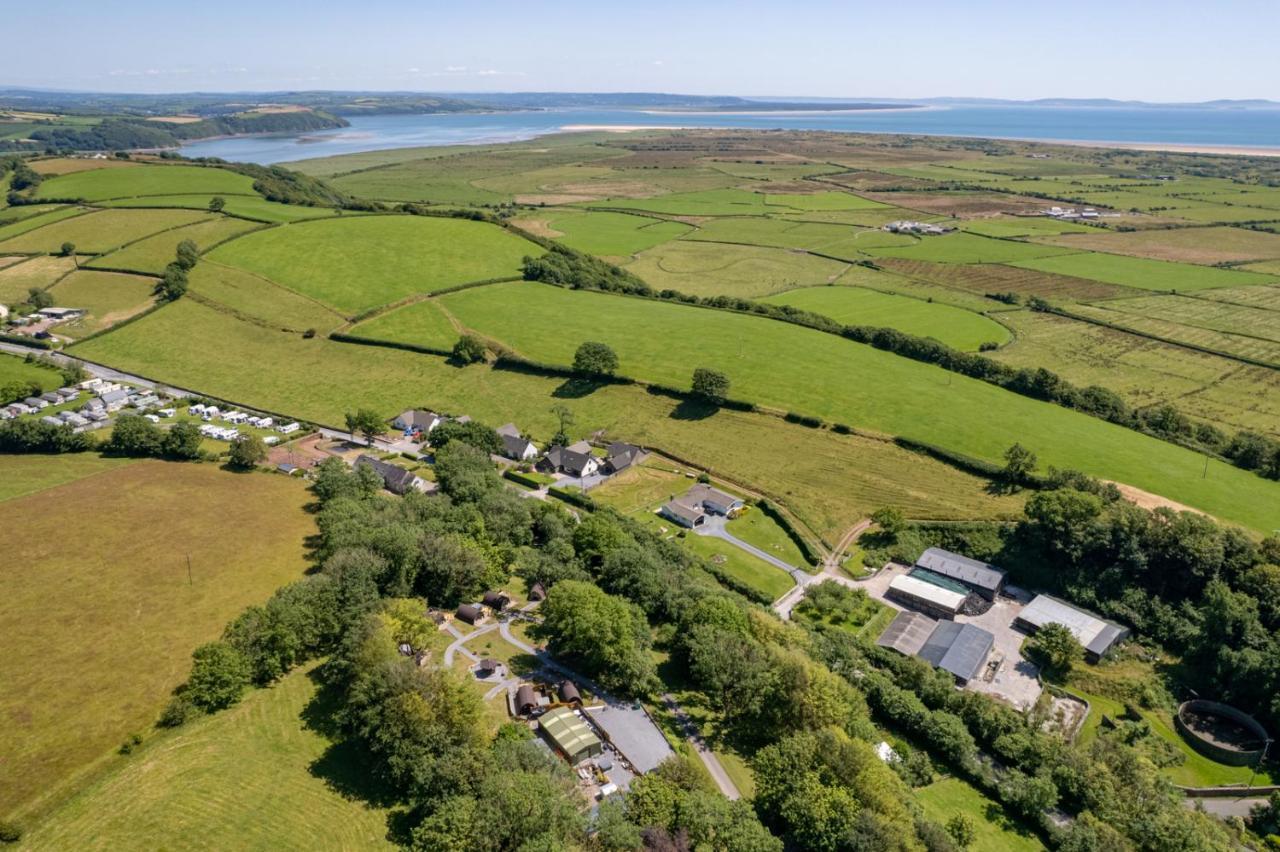 Pods At Broadway Villa Laugharne Exterior photo